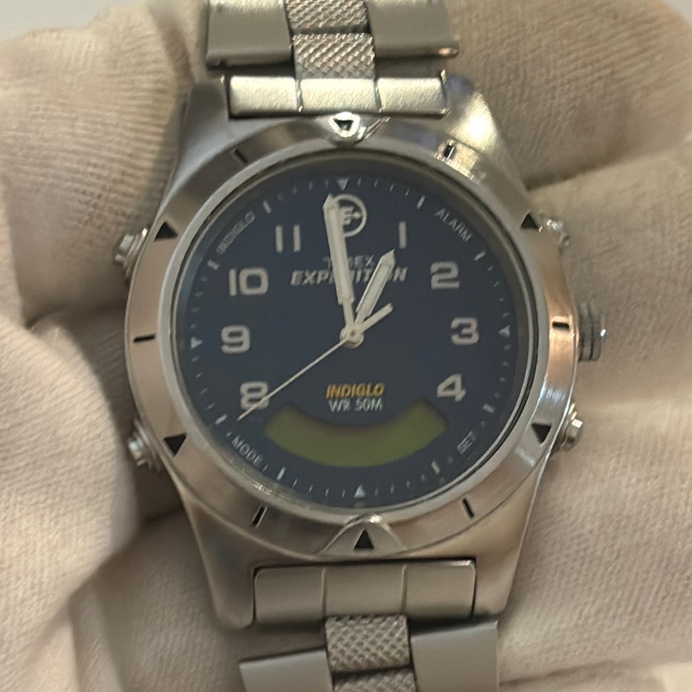 Timex Expedition Indiglo silver watch